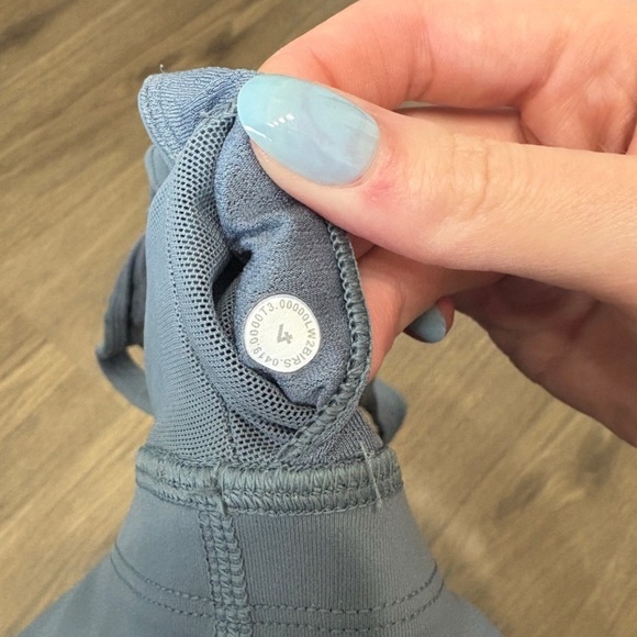 lululemon Athletica Blue Long-Line Energy Sports Bra - Picture 3 of 3